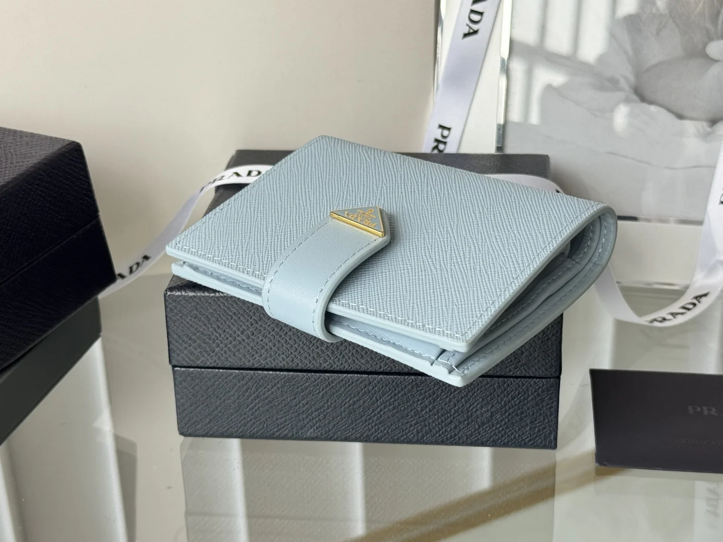 Prada 1MV204 Small Wallet Clutch Card Holder - Detail view 4