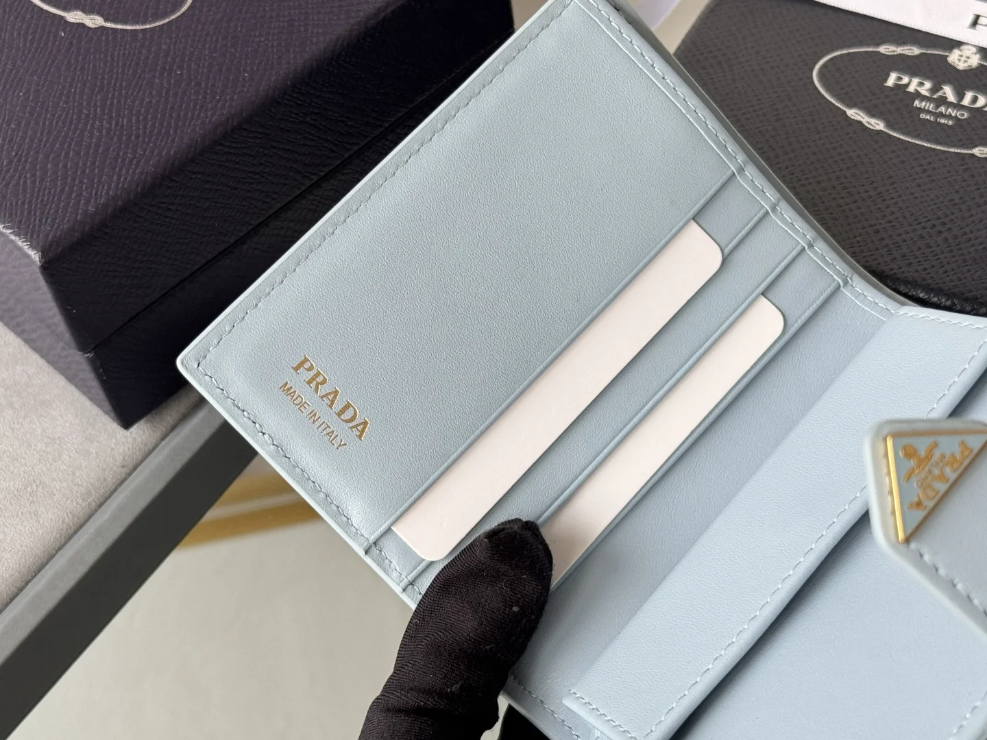 Prada 1MV204 Small Wallet Clutch Card Holder - Detail view 8