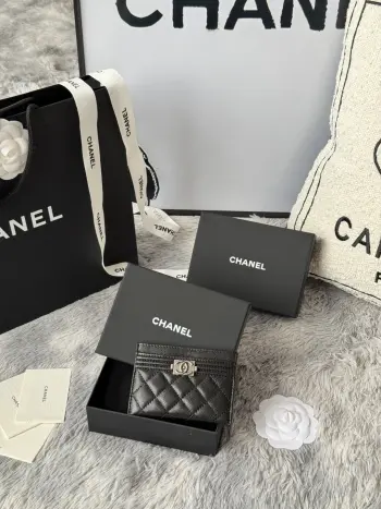 84431 New Le Boy Cardholder