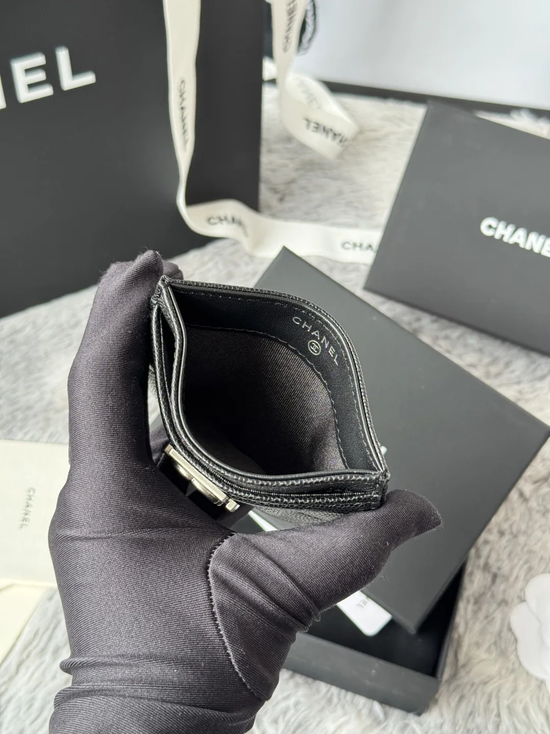 Chanel 84431 New Le Boy Cardholder - Detail view 7