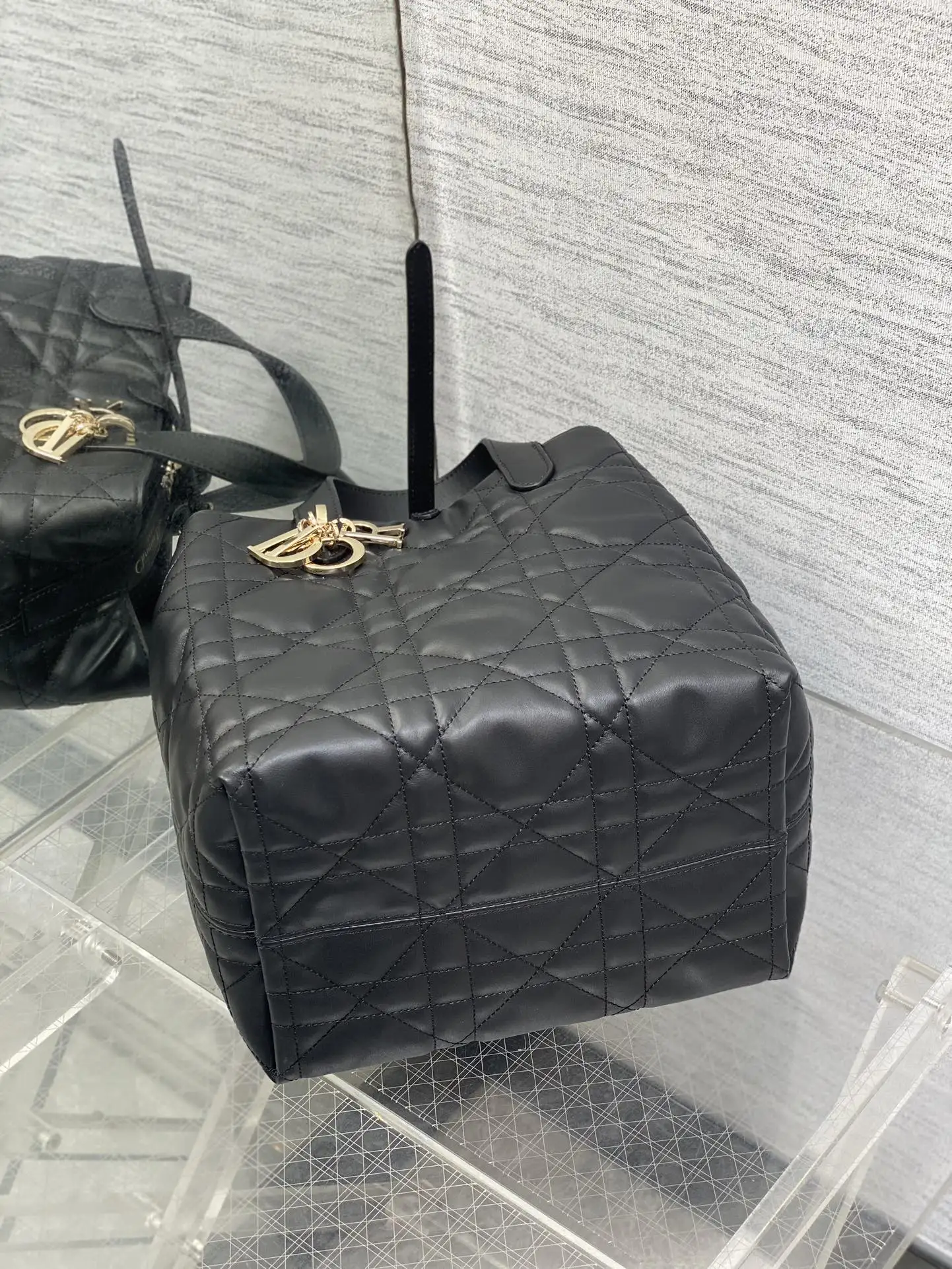 Dior Black Toujours Vertical Medium Handbag - Detail view 7