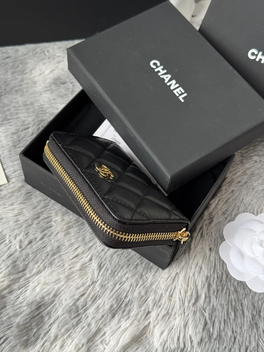 Chanel AP0216 Zipper Coin Purse - Detail view 4