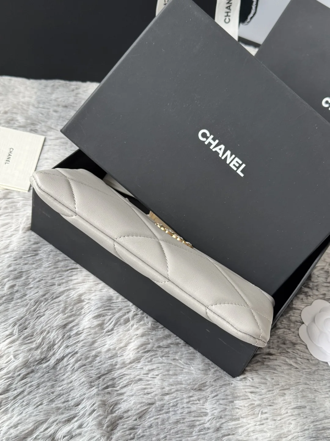 Chanel AP1790 Diamond Quilted Flap Coin Purse - Detail view 5