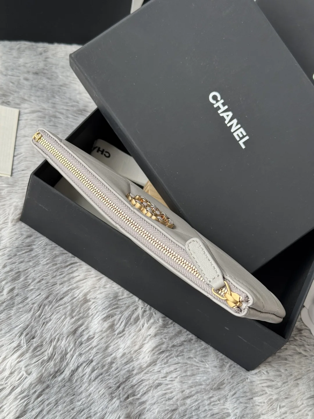 Chanel AP1790 Diamond Quilted Flap Coin Purse - Detail view 6