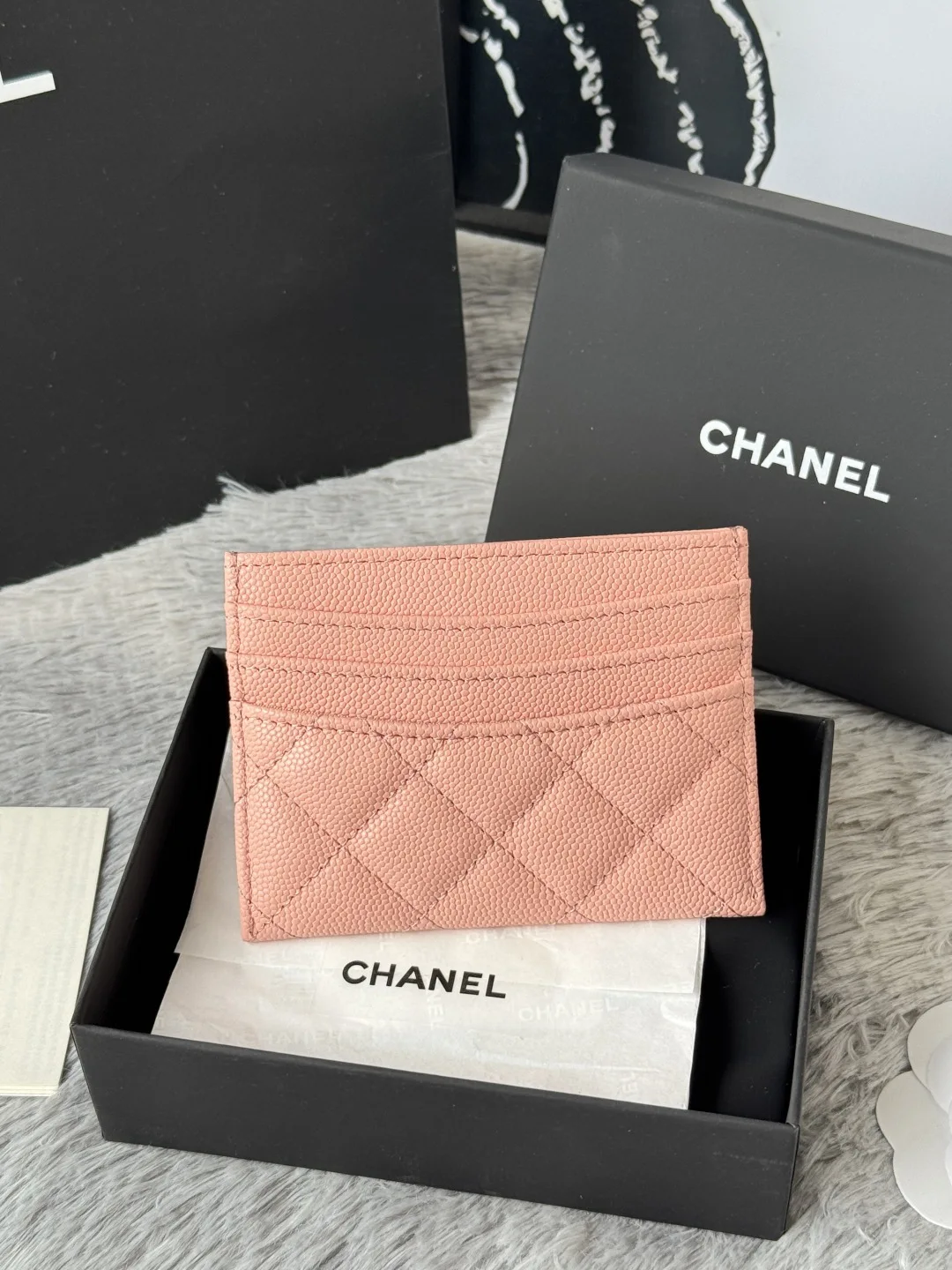 Chanel AP4472 2025 New Season Lambskin Cardholder - Detail view 3