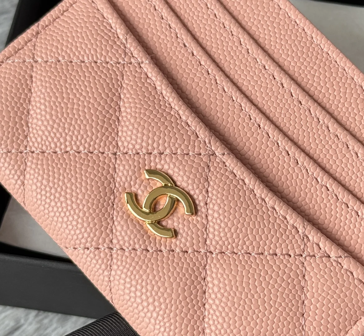 Chanel AP4472 2025 New Season Lambskin Cardholder - Detail view 6