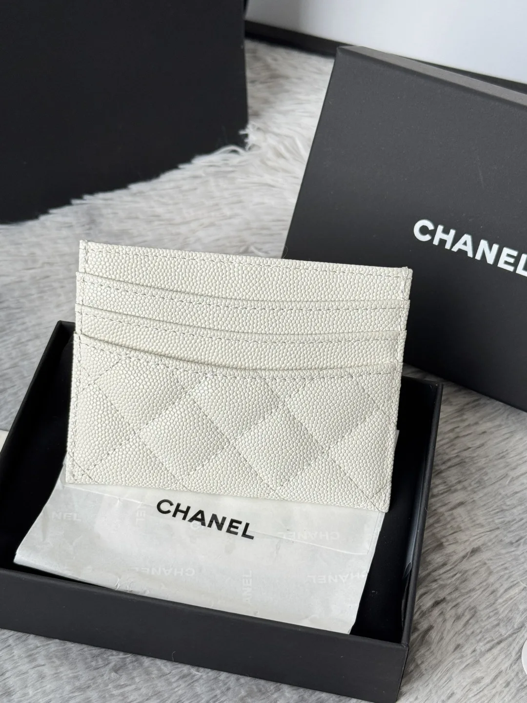 Chanel AP4472 2025 calfskin card holder - Detail view 3