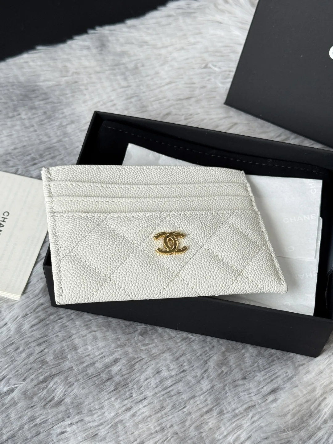 Chanel AP4472 2025 calfskin card holder - Detail view 5