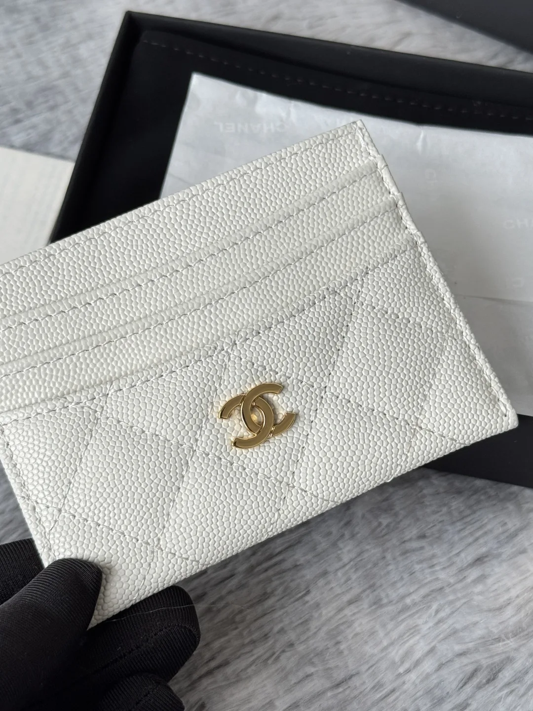 Chanel AP4472 2025 calfskin card holder - Detail view 6