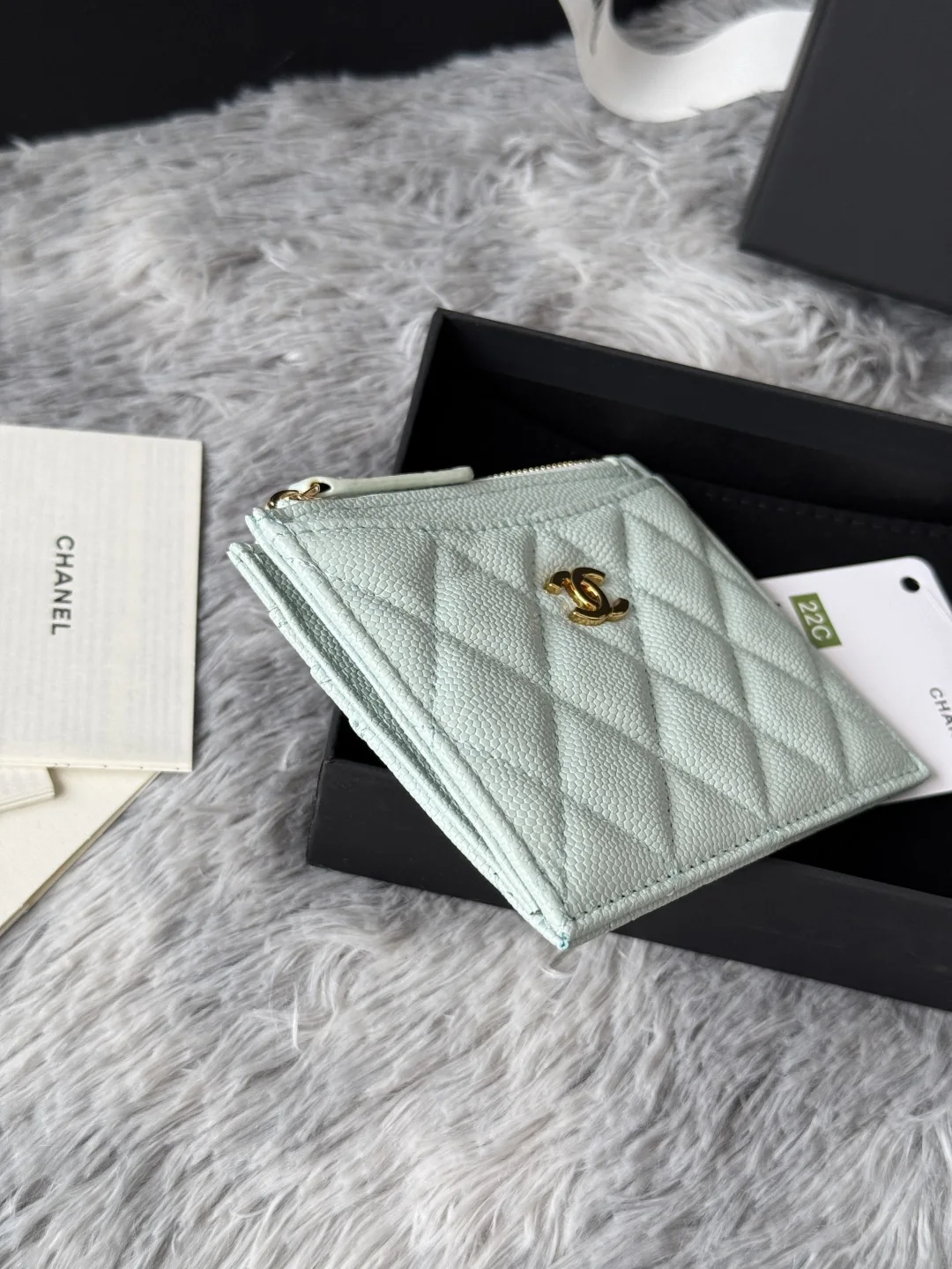 Chanel A84105 Single Card Holder - Detail view 5