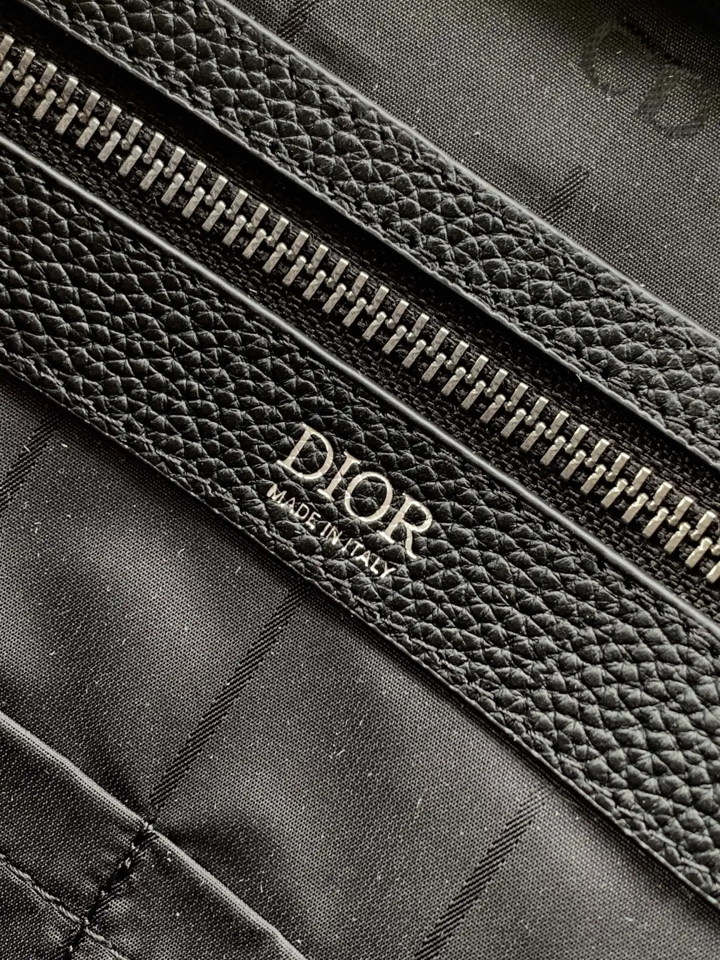 迪奥CD Icon 二零二五冬季系列新品 男士公文包 - 细节图 8