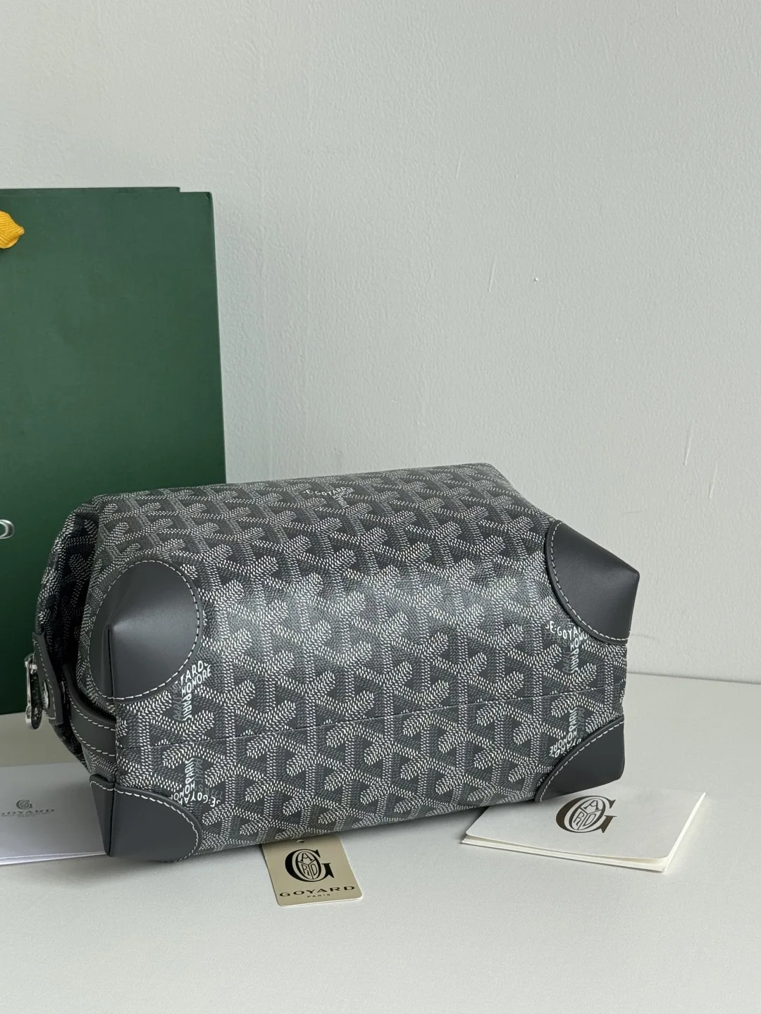 Goyard 020216 Boeing Toiletry Bag - Detail view 4