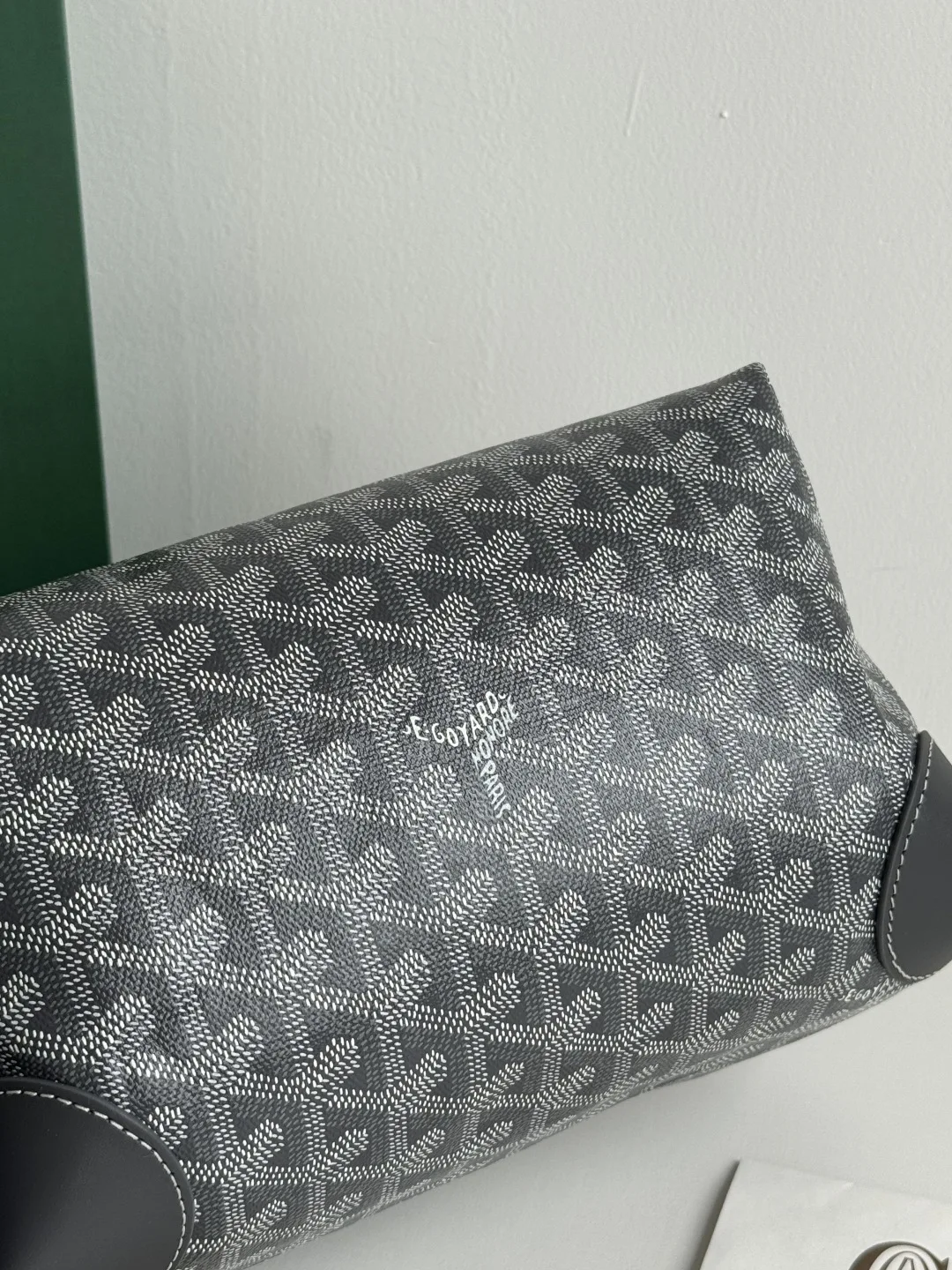 Goyard 020216 Boeing Toiletry Bag - Detail view 7