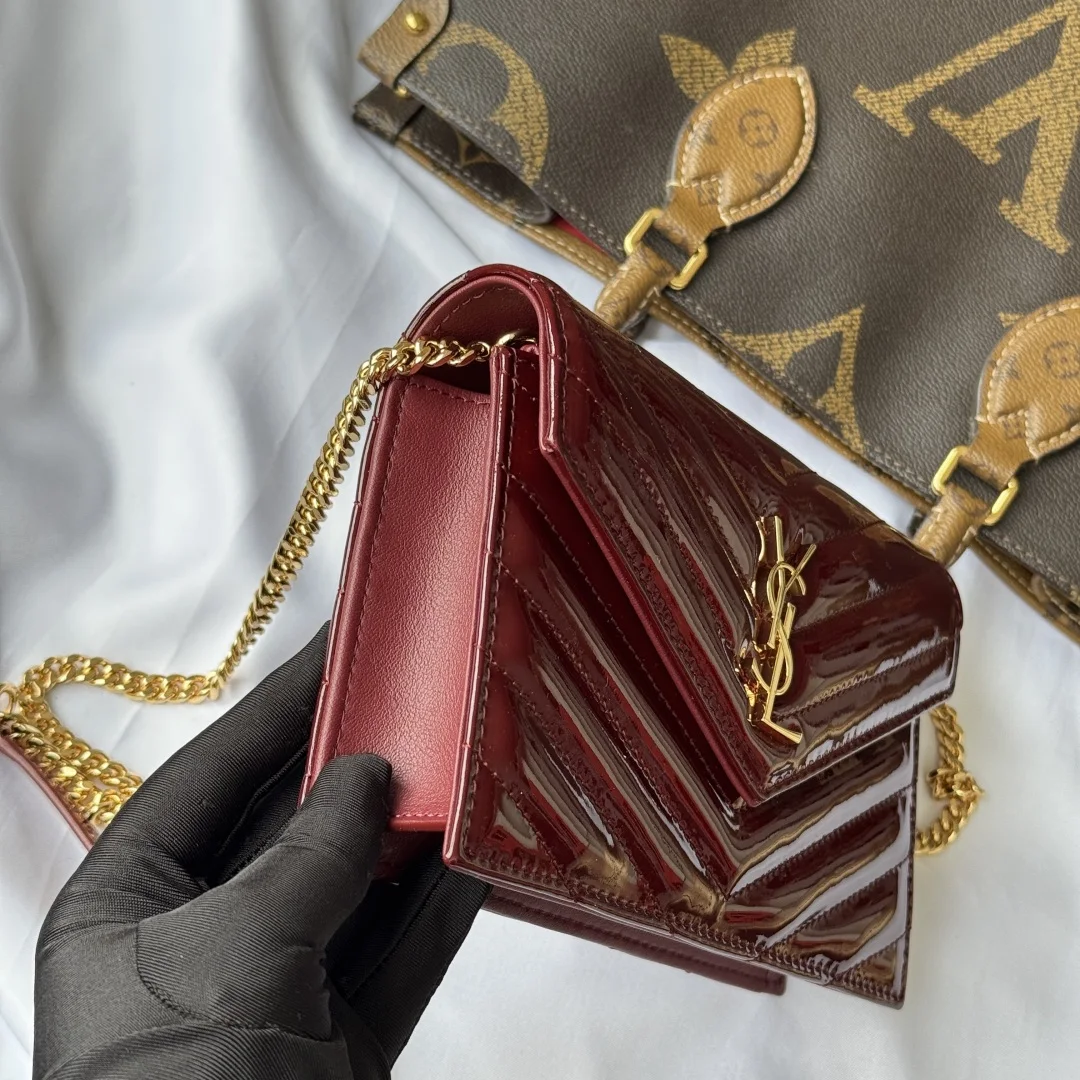 SAINT LAURENT 393953 WOC Small Envelope Bag - Detail view 5