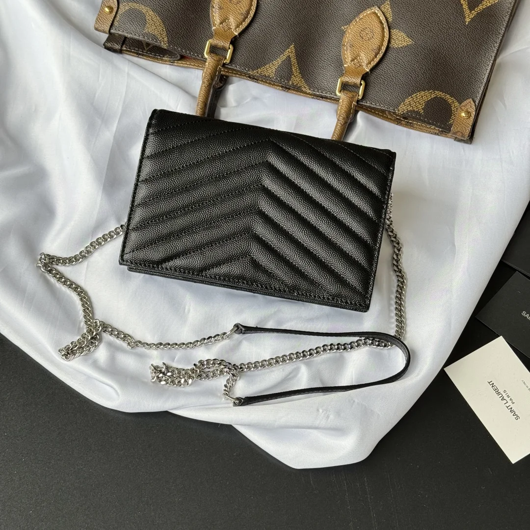 SAINT LAURENT 393953 WOC Small Envelope Bag - Detail view 2