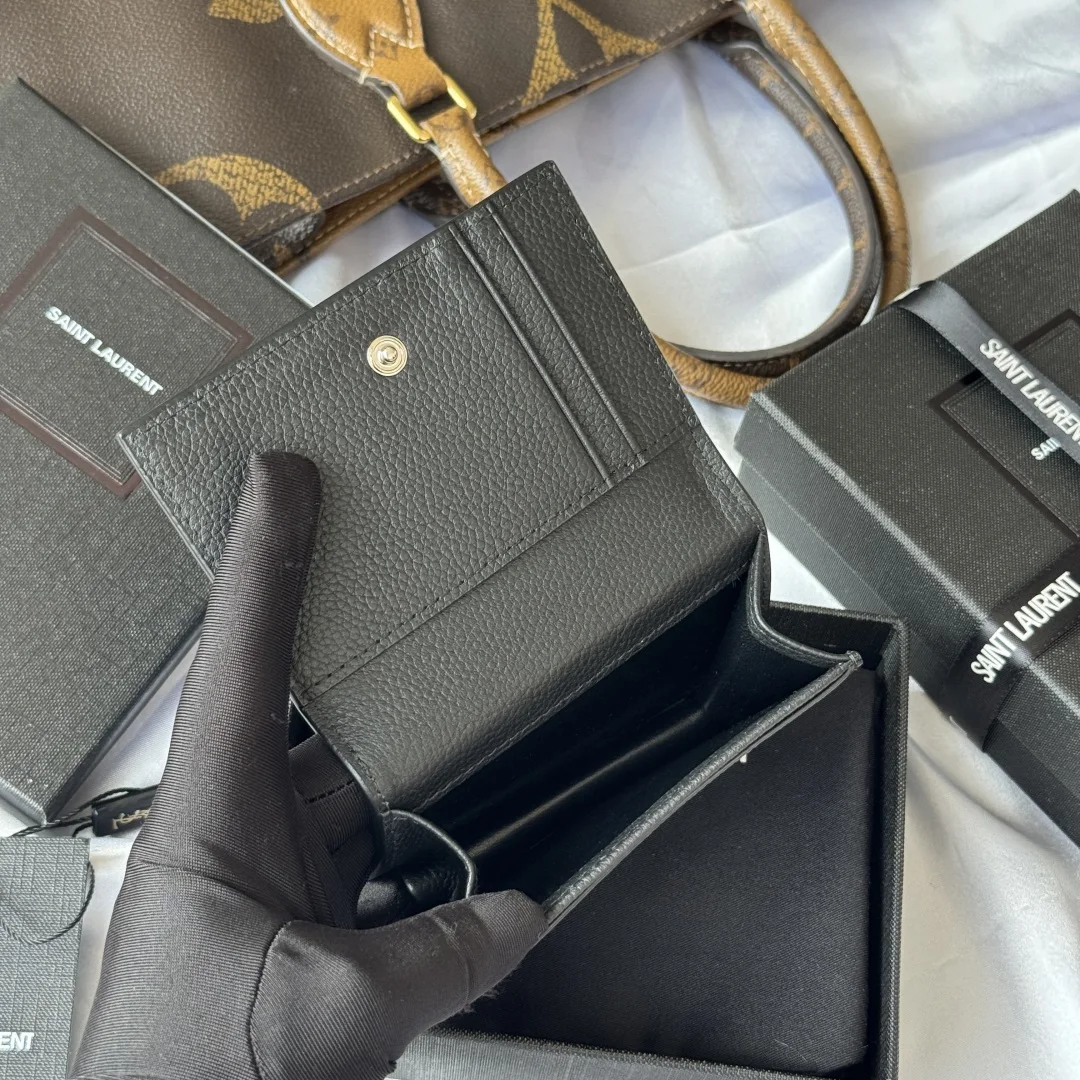SAINT LAURENT 693492 2025 Autumn Winter New Products Business Card Holder Wallet - Detail view 9
