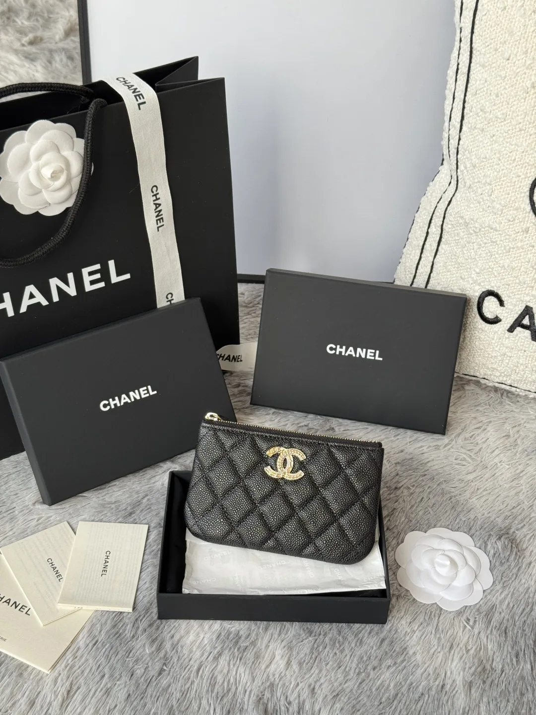 Chanel AP3049 22k embossed logo large double C card holder
