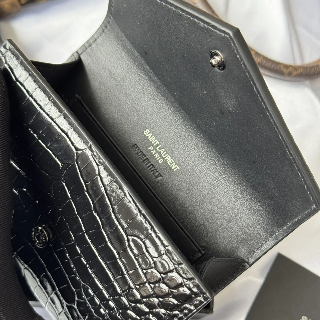 SAINT LAURENT 414404 Two-Fold Short Wallet Card Holder Coin Purse - Detail view 8