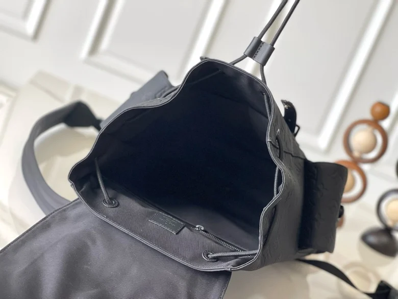 LV大号 M55699 Christopher 双肩包 - 细节图 8