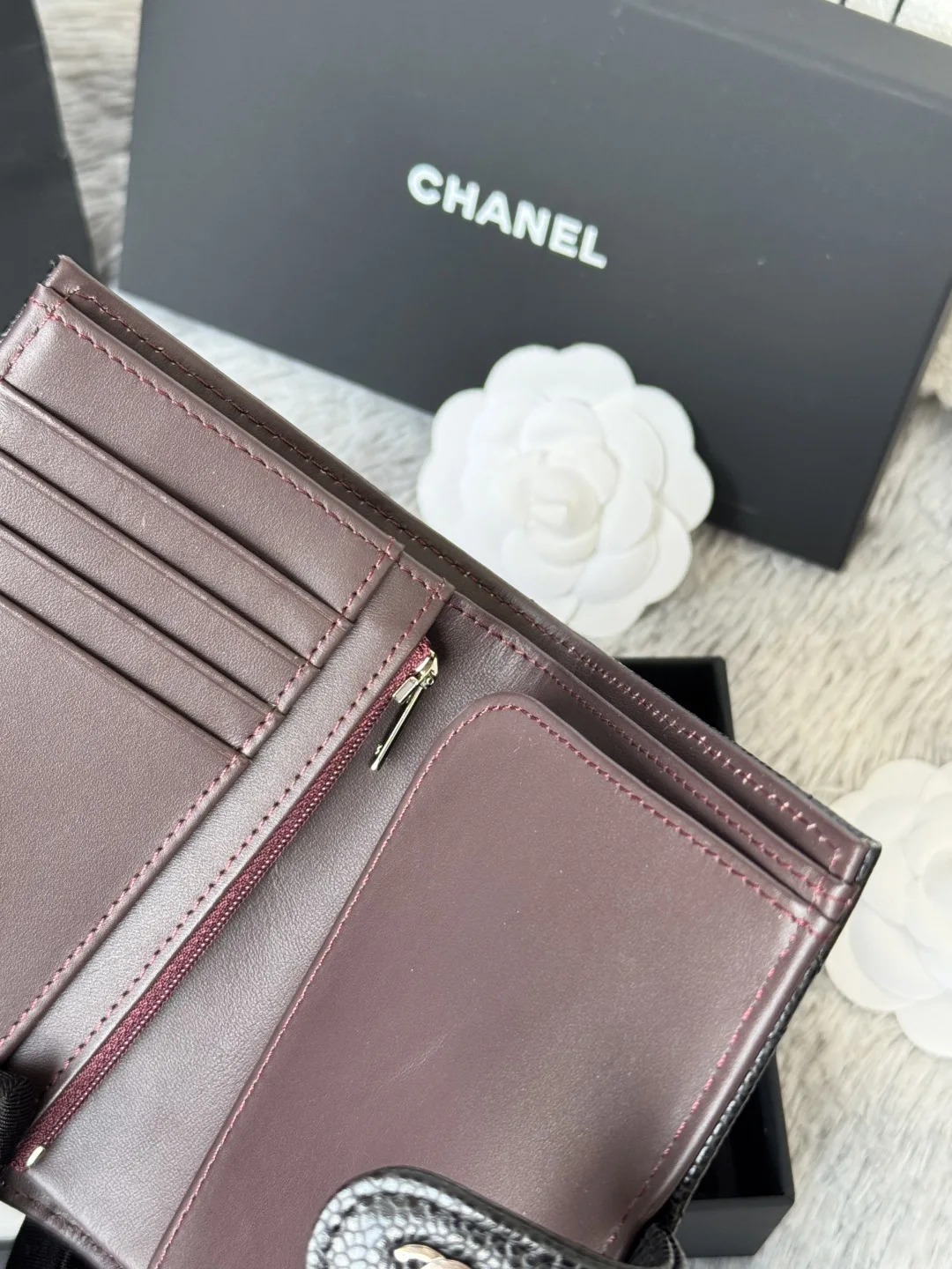 Chanel AP3196 Passport Bag Multi-functional Passport Holder - Detail view 10