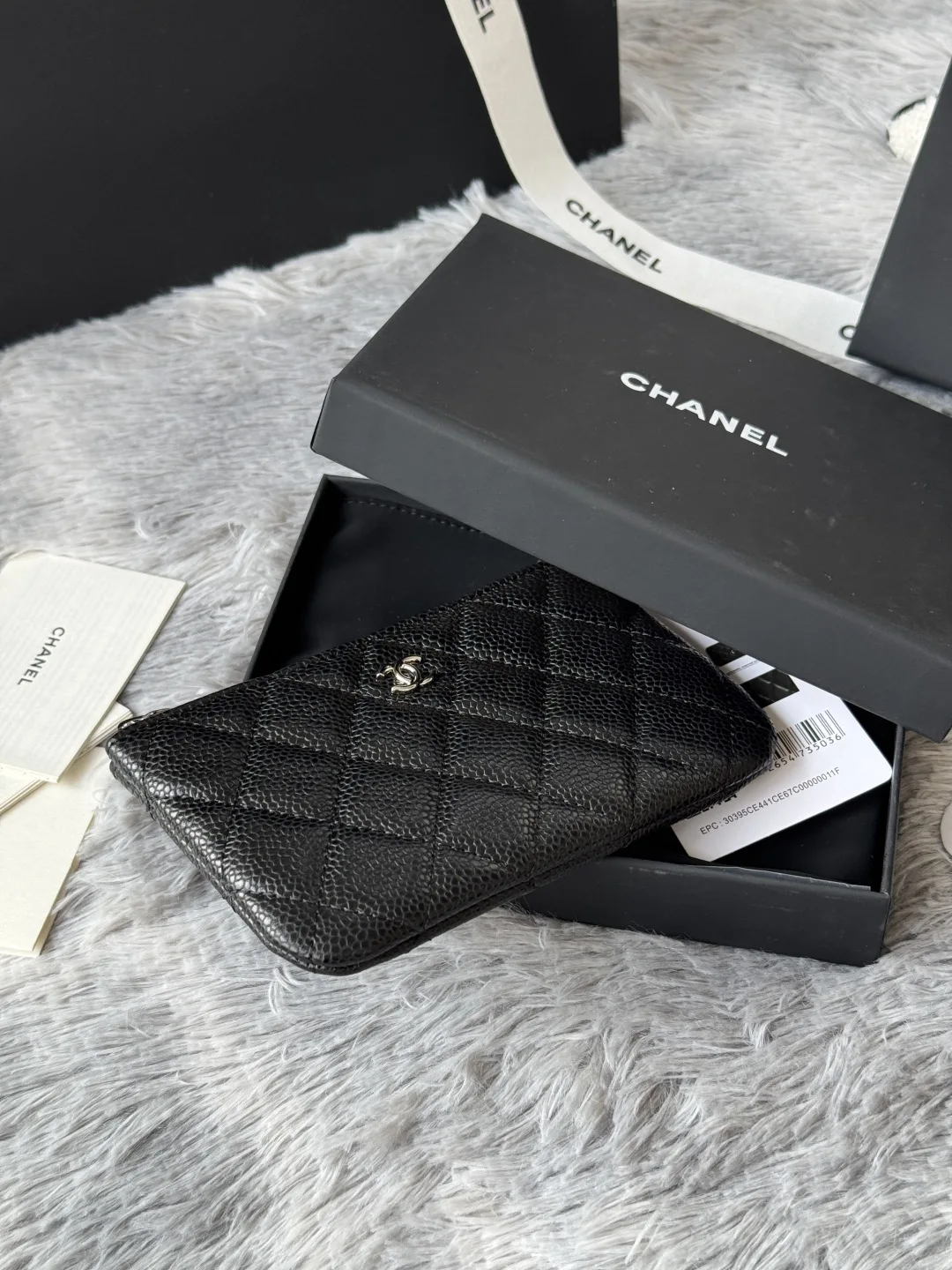 Chanel A82365 Coin Purse - Detail view 6
