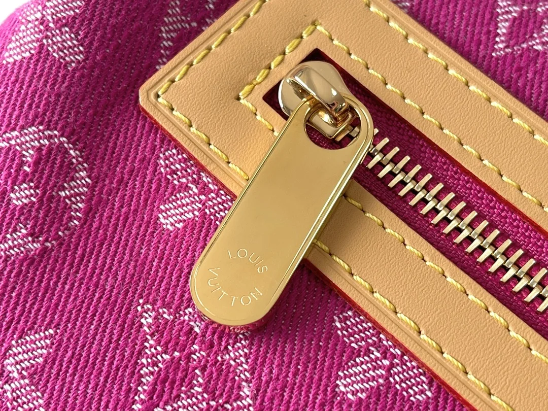 Louis Vuitton M95210 Large Vintage Bag Purple - Detail view 6
