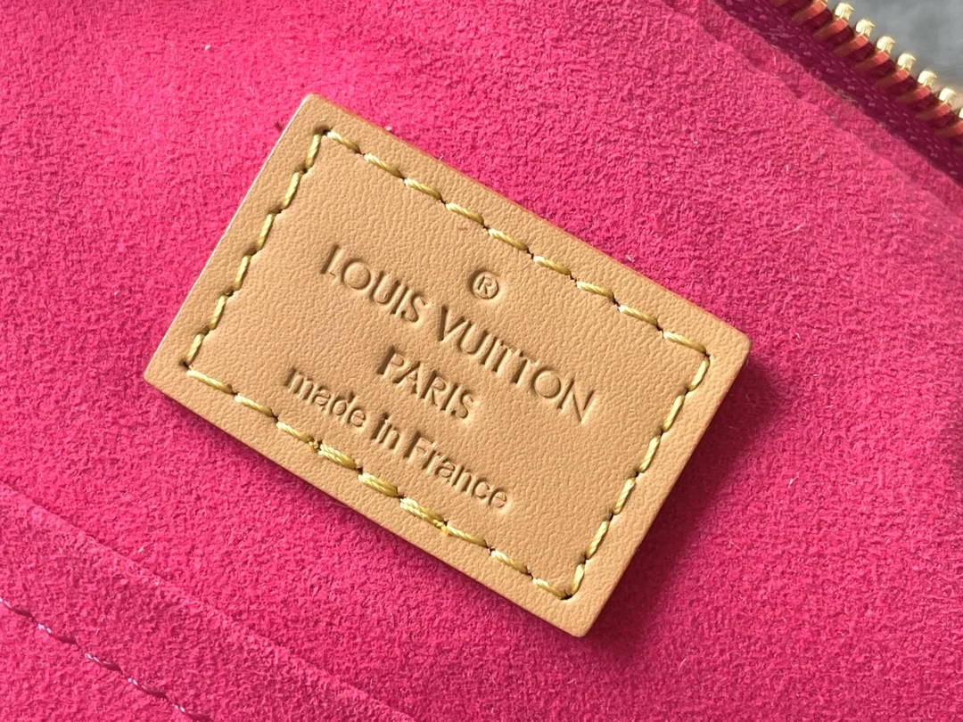 Louis Vuitton M95210 Large Vintage Bag Purple - Detail view 9