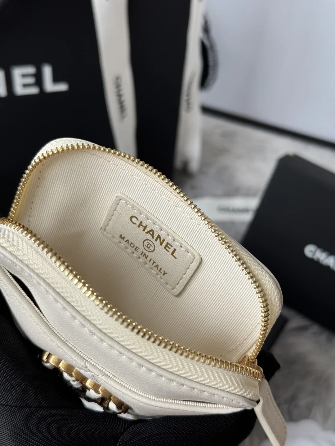 Chanel AP2086 Coin Purse - Detail view 9