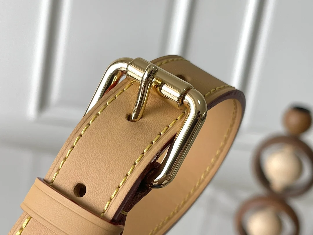 Louis Vuitton M95048 Vintage Collection, Discontinued Limited Edition - Detail view 7