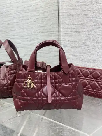 Small Toujours handbag in burgundy