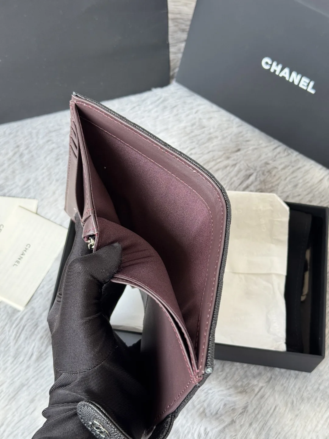 Chanel AP3196 Passport Holder Multifunctional Passport Wallet - Detail view 10