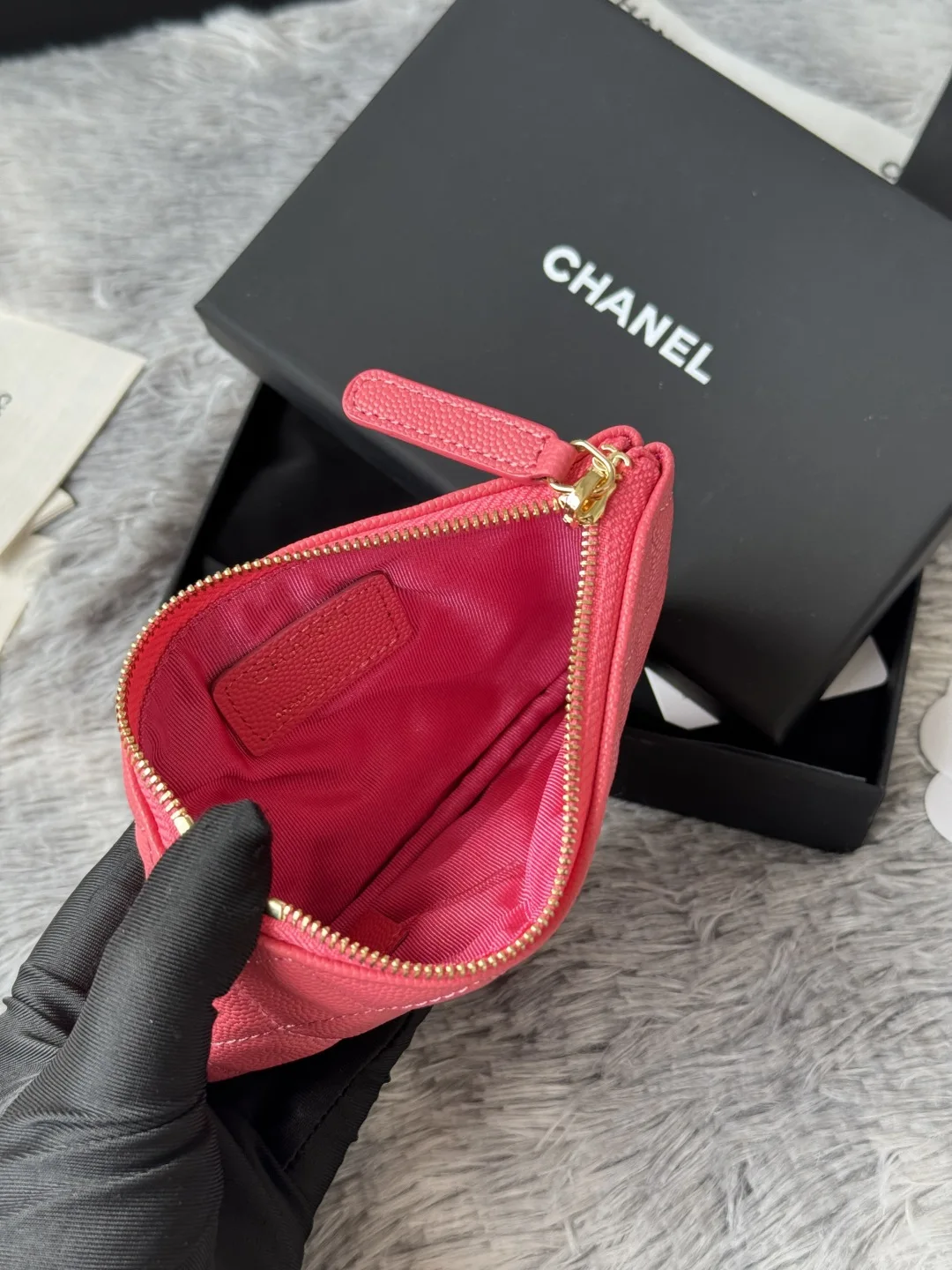 Chanel A82365 Coin Purse - Detail view 8
