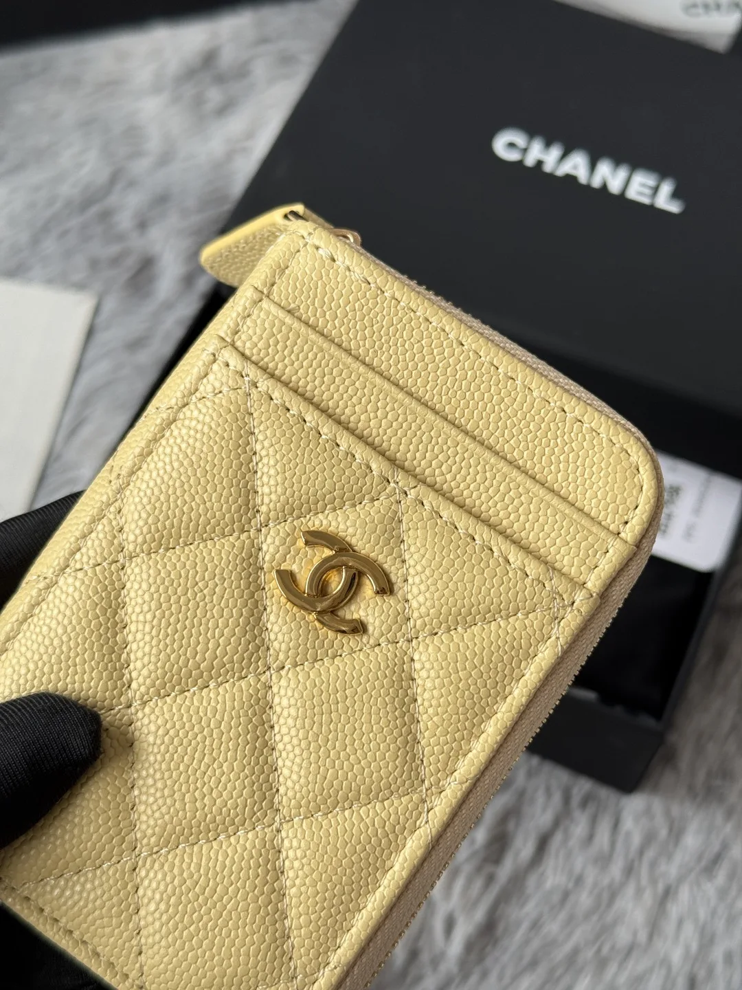 Chanel AP1650 Small Zip Pouch Laka Pouch - Detail view 6