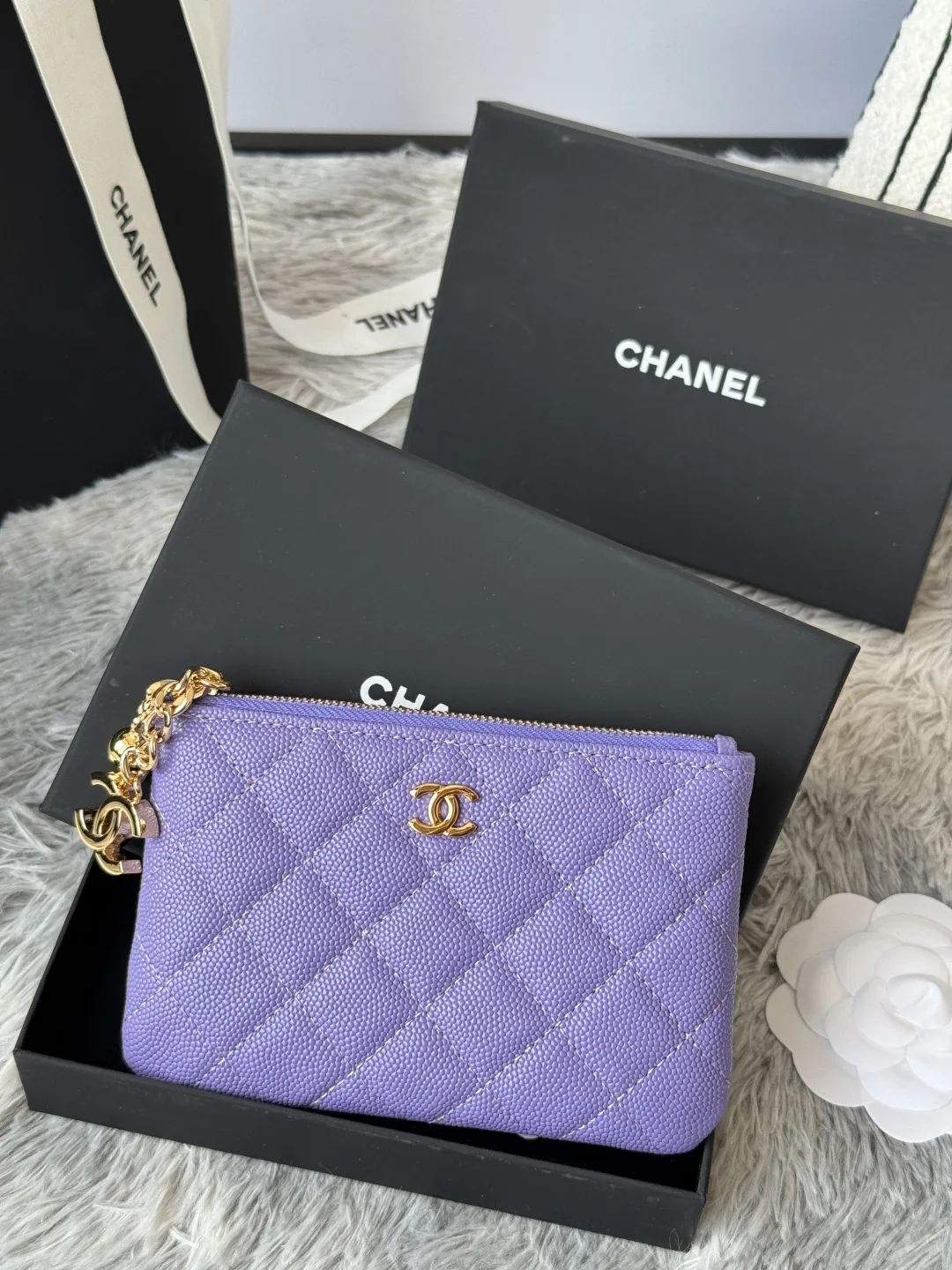 Chanel A50168 Zipped Pendant Coin Purse Card Holder - Detail view 2