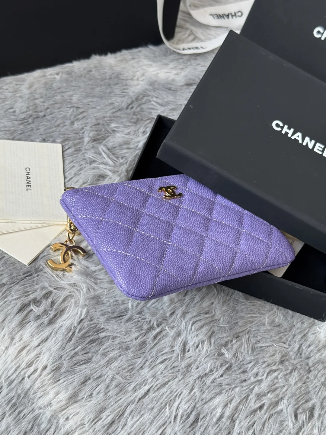 Chanel A50168 Zipped Pendant Coin Purse Card Holder - Detail view 5