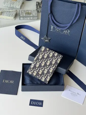 H016-H020 Passport holder wallet
