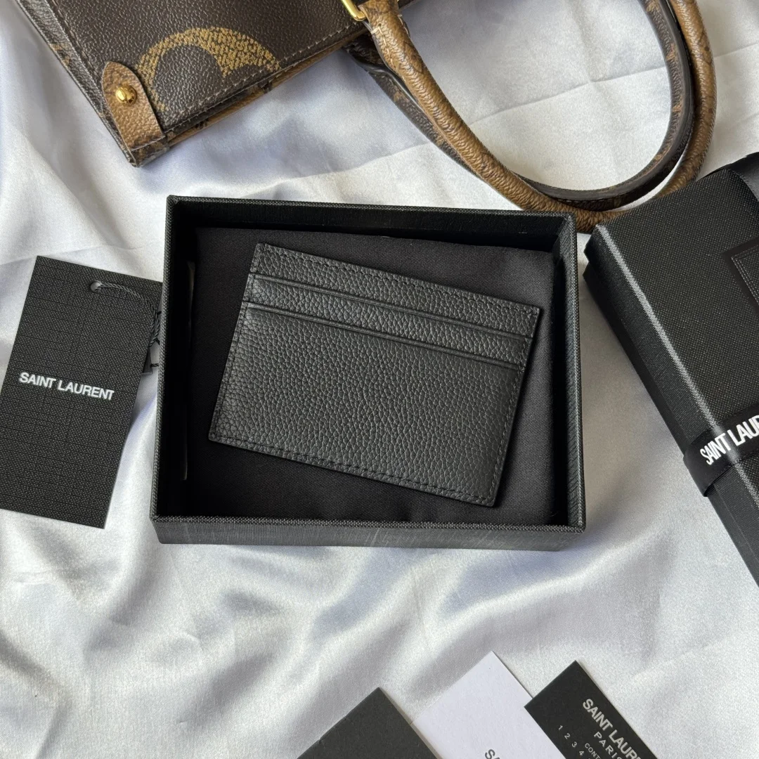 SAINT LAURENT 687098 2025 Autumn Winter New Arrival Card Holder - Detail view 2