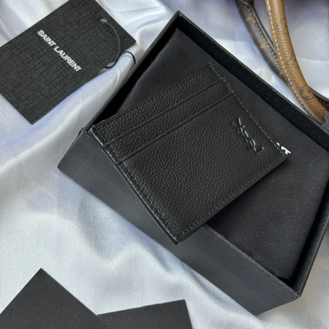 SAINT LAURENT 687098 2025 Autumn Winter New Arrival Card Holder - Detail view 4