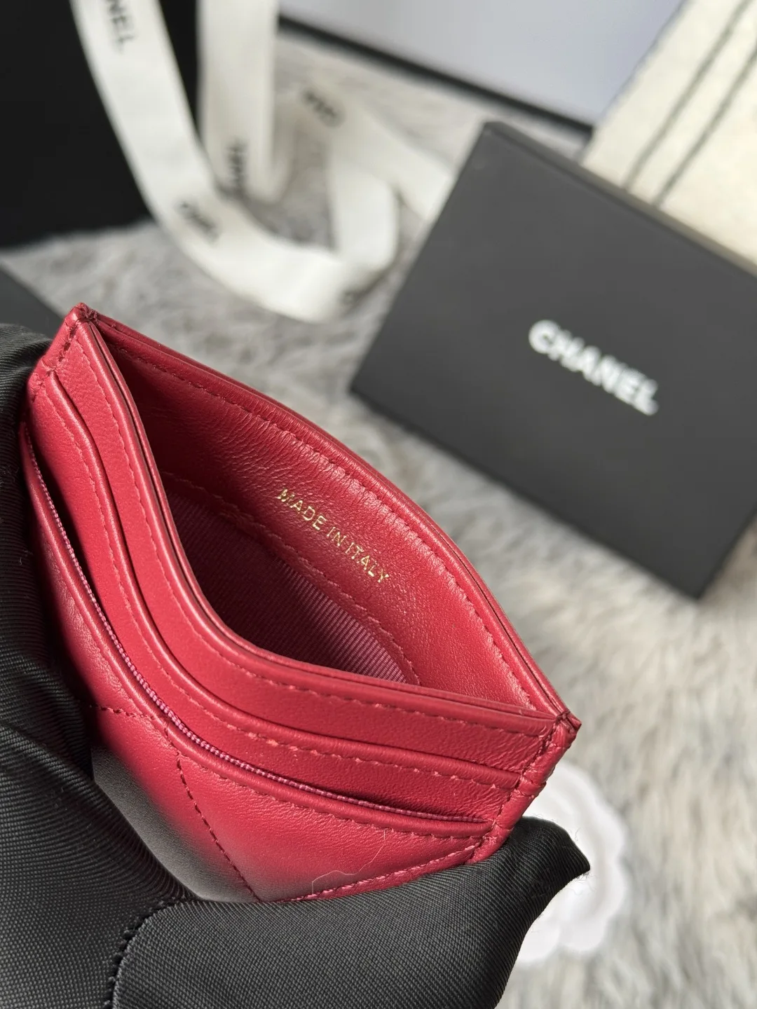 Chanel AP1167 Embroidered Argyle Cardholder - Detail view 9