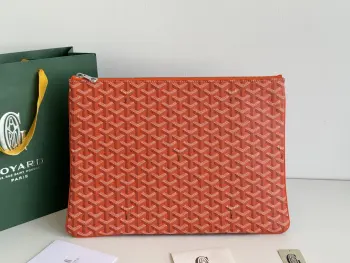 1061 MGM Clutch Document Holder