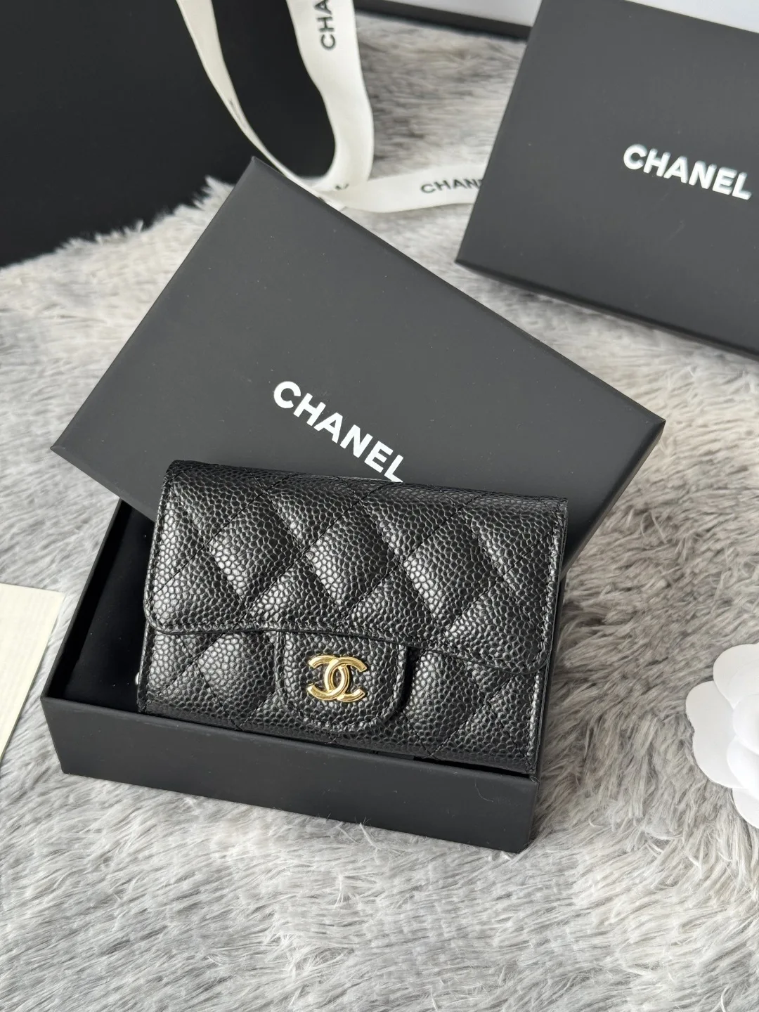 Chanel AP80799 Sheepskin Caviar Small Ball Pattern CF Card Holder - Detail view 2