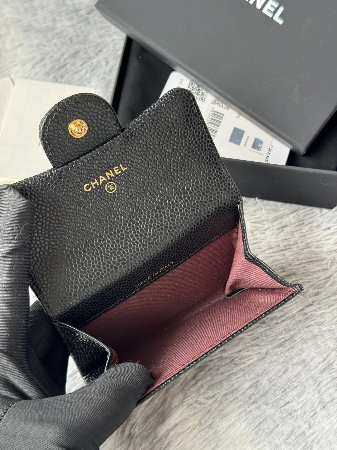 Chanel AP80799 Sheepskin Caviar Small Ball Pattern CF Card Holder - Detail view 7