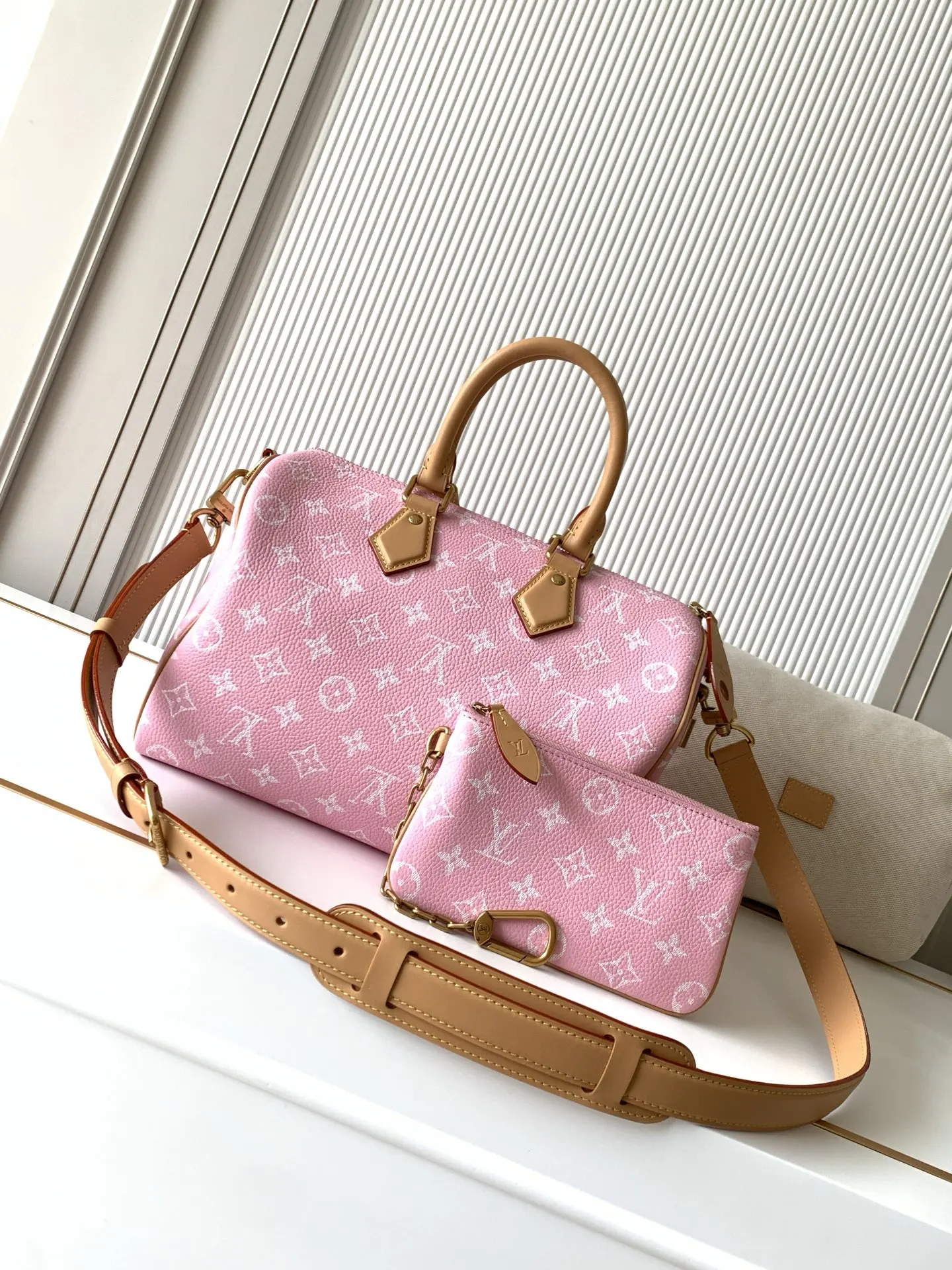 LVM13914粉色 Speedy P9 Bandouliere30手袋 - 细节图 3