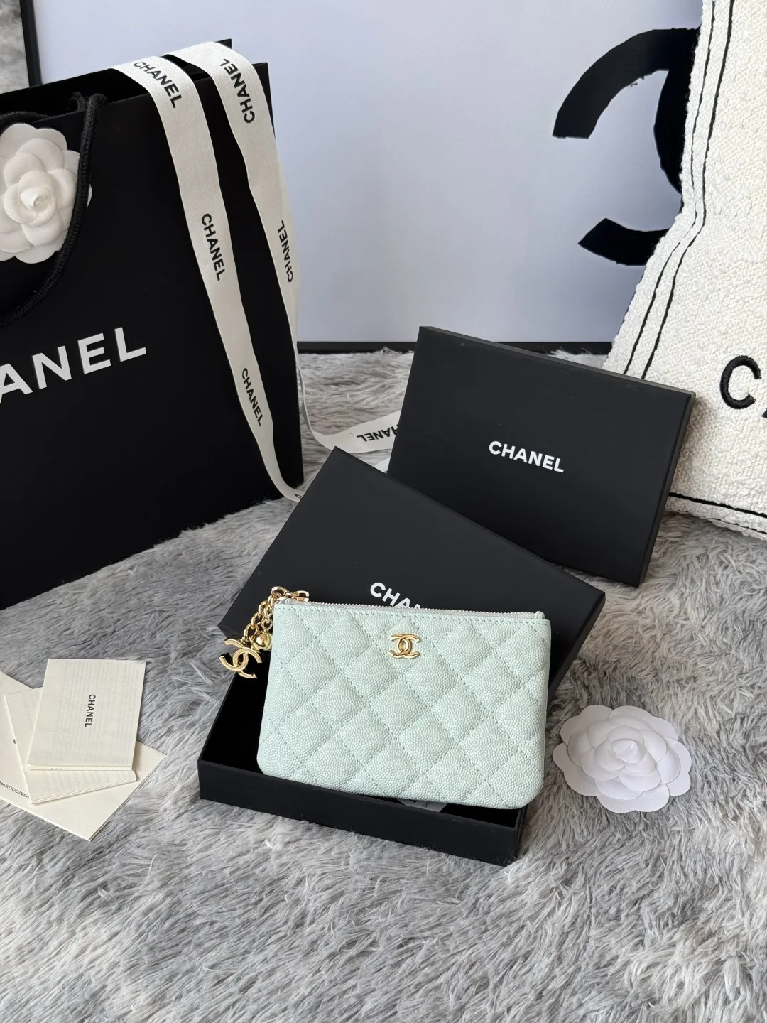 Chanel A50168 Zipped Pendant Coin Purse Card Holder - Detail view 1