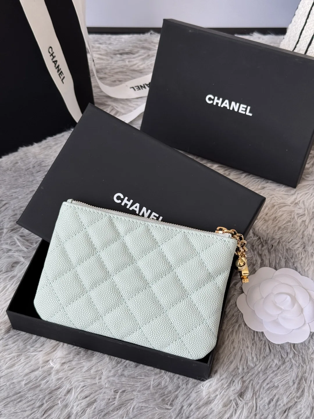 Chanel A50168 Zipped Pendant Coin Purse Card Holder - Detail view 3
