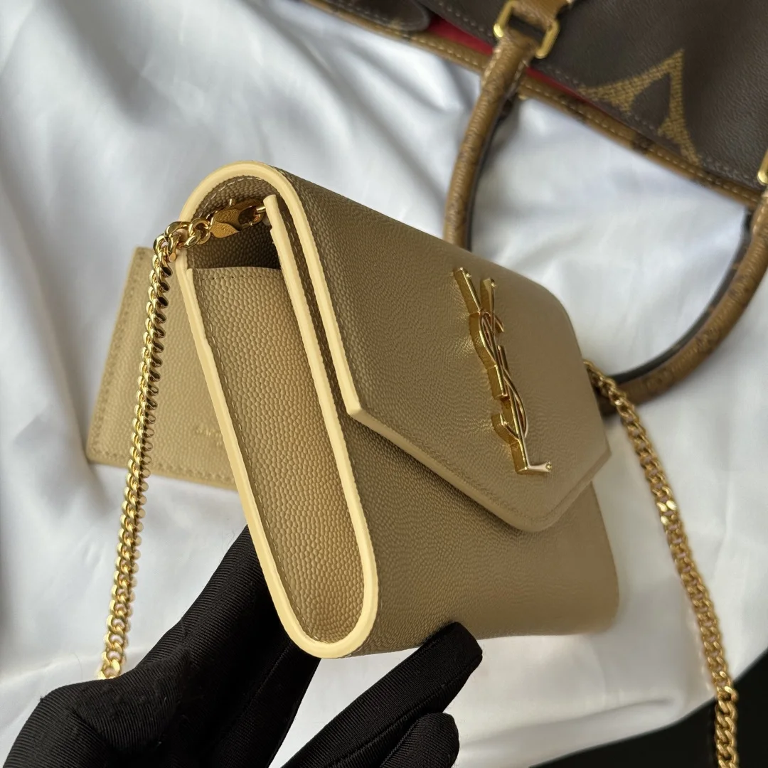 SAINT LAURENT 607788 Uptown Mini Envelope Bag Clutch - Detail view 5