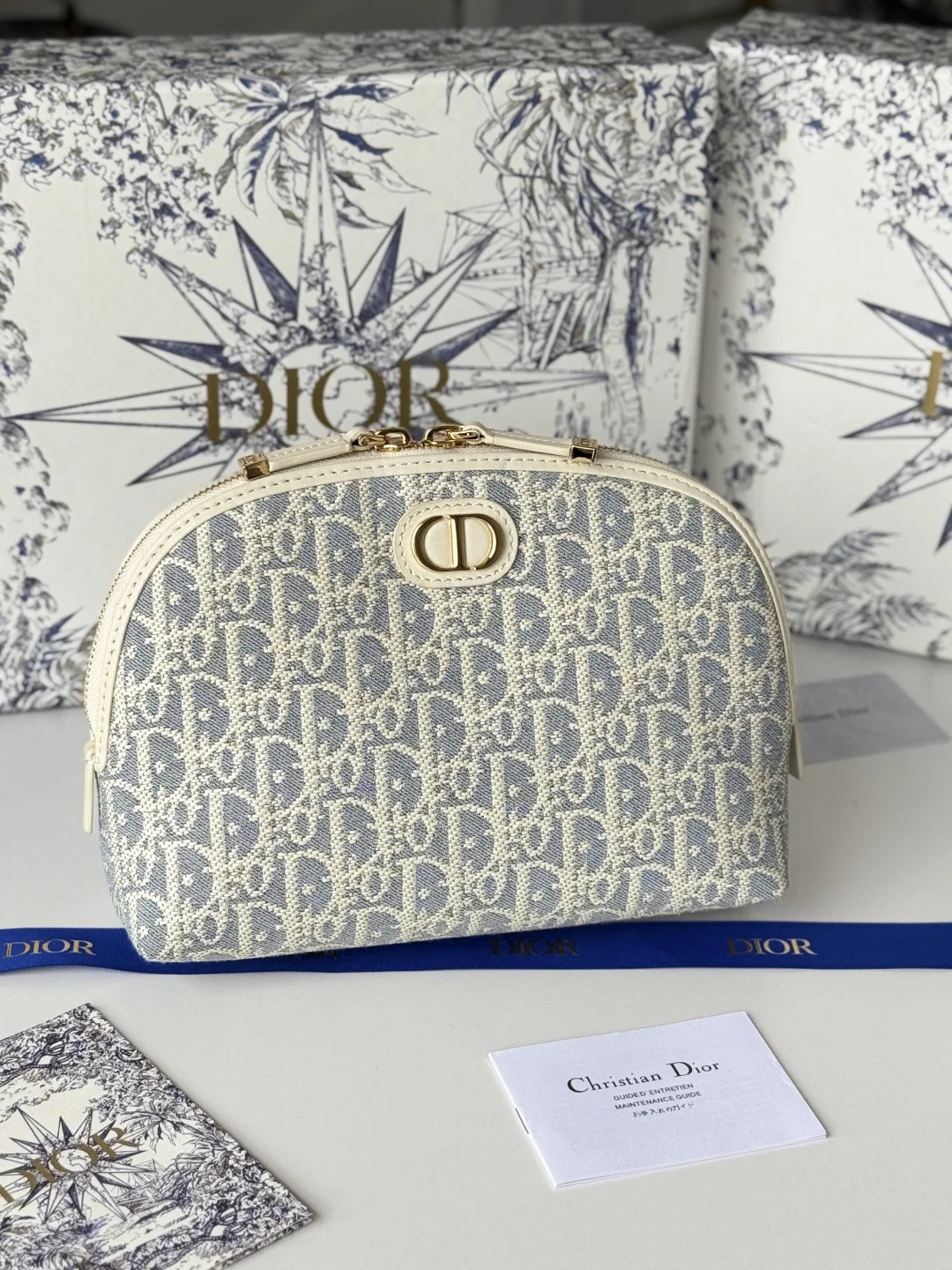 Dior S2123 ctzq_m928 Cosmetic Pouch Clutch - Detail view 1