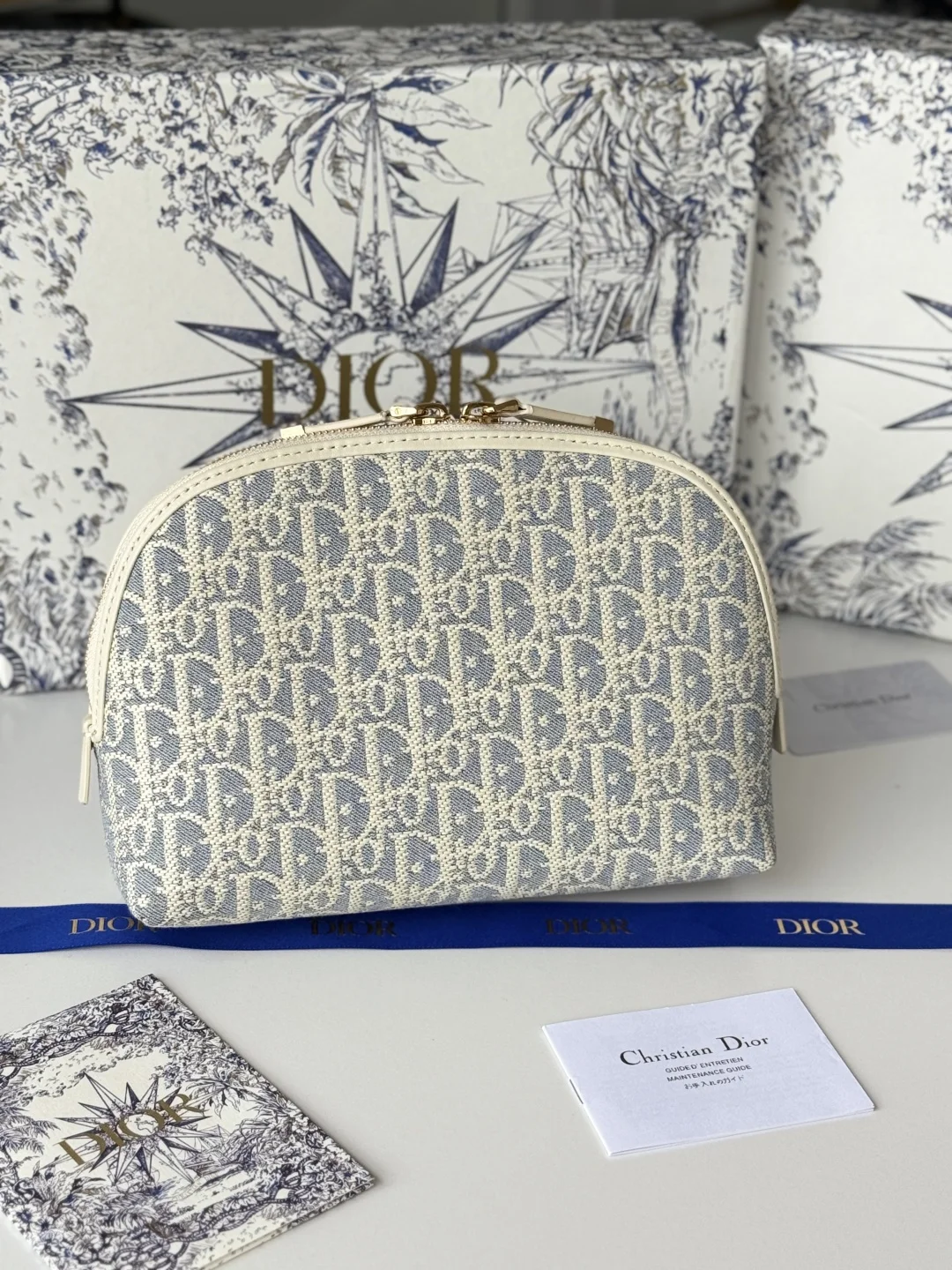 Dior S2123 ctzq_m928 Cosmetic Pouch Clutch - Detail view 2
