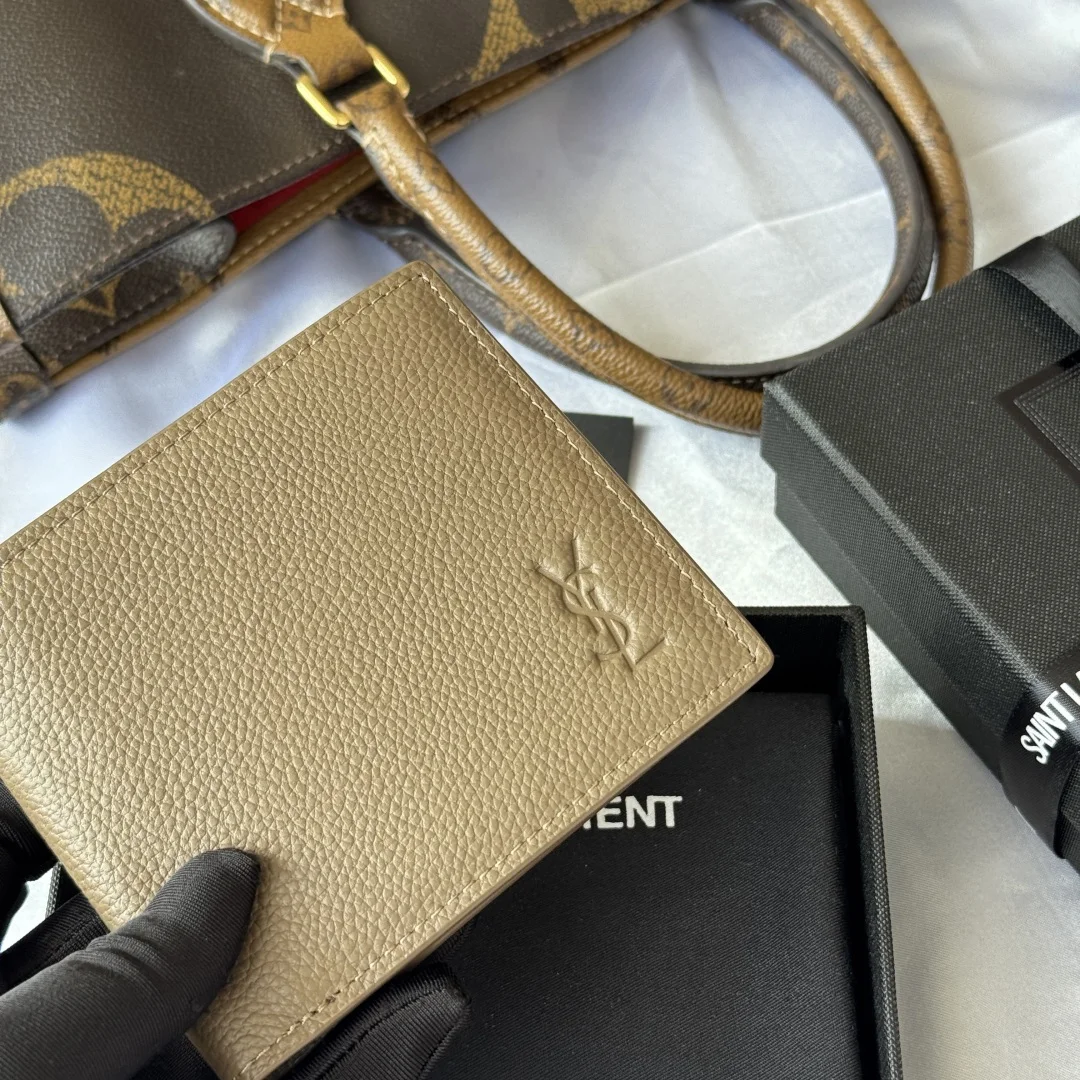 SAINT LAURENT 607727 2025 Fall Winter New Monogram Bifold Wallet Card Holder - Detail view 5
