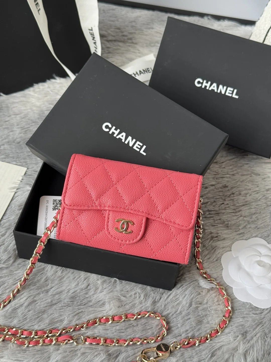 Chanel A81081 New Waist Bag Crossbody Coin Purse - Detail view 2
